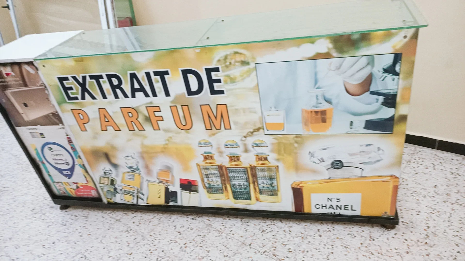 Comptoir cosmétiques