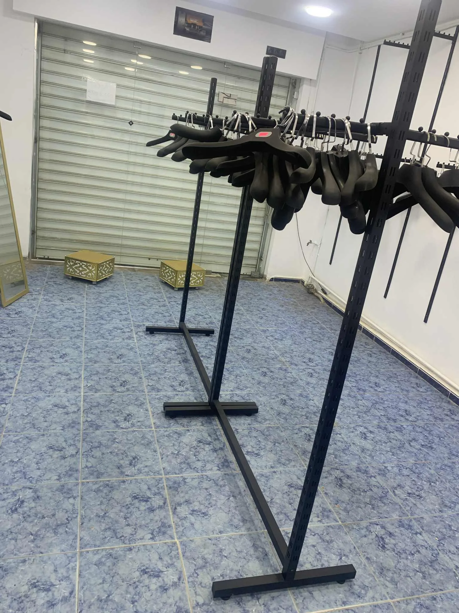 2 manque 1 pof 2 miroir 160 haba sentre 24 pirouette 2 pendre 5 pendre mur