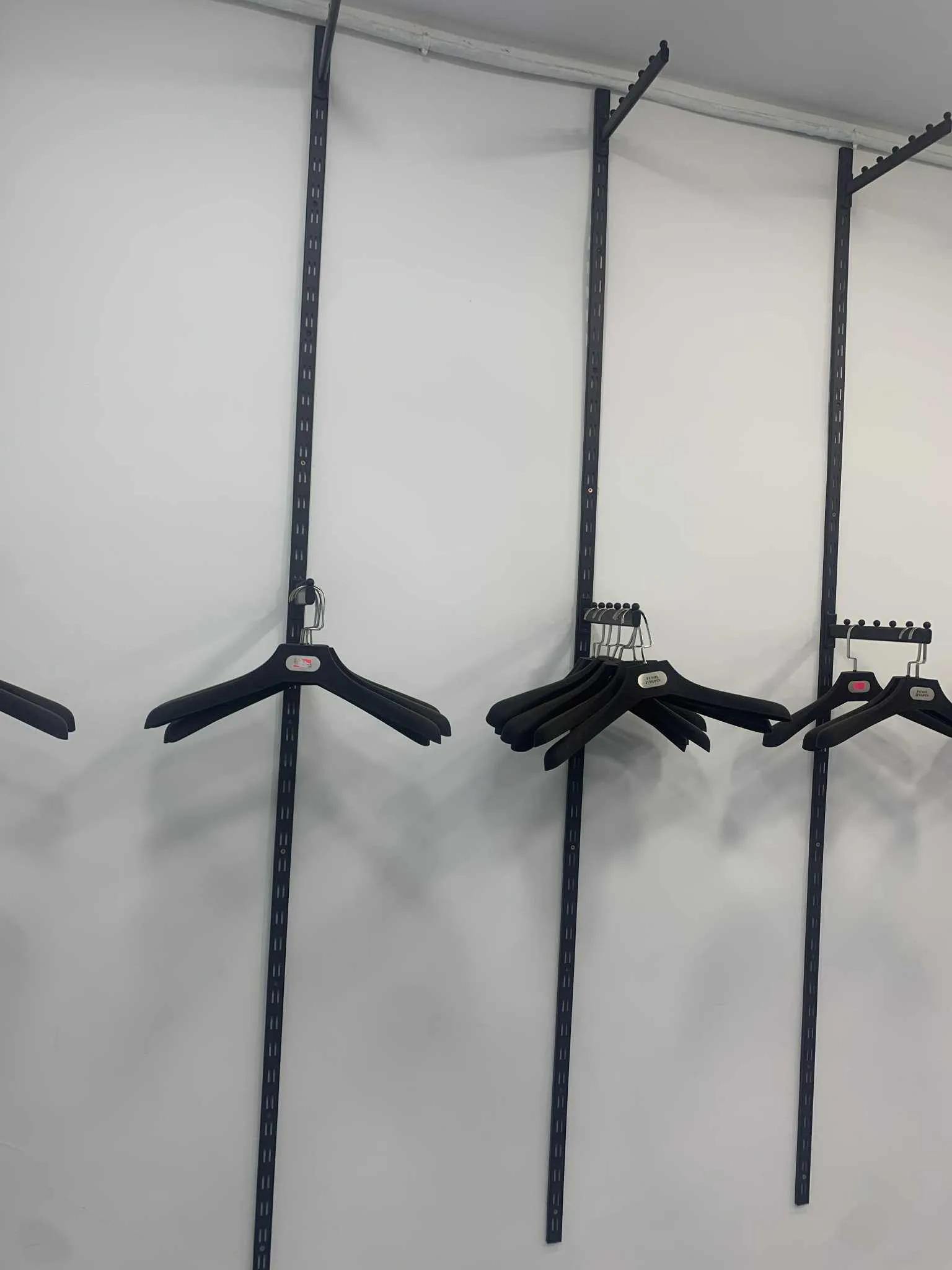 2 manque 1 pof 2 miroir 160 haba sentre 24 pirouette 2 pendre 5 pendre mur