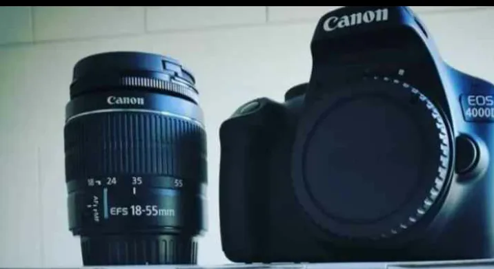 Canon EOS 4000d +l’objectif